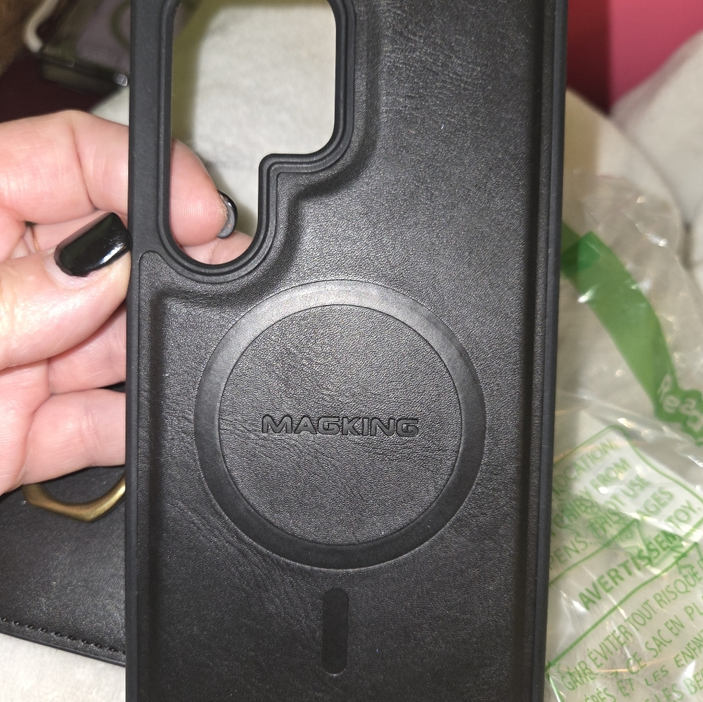 Phone case - Picture 4 of 9